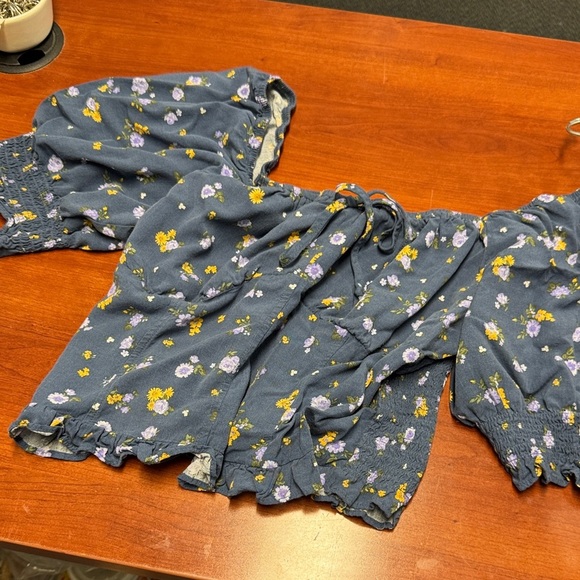 So floral top xl // 080706 - Picture 1 of 2